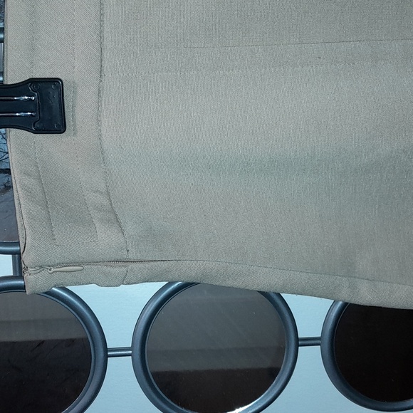 🌺MOSSIMO BEIGE STRETCH Skirt - Picture 4 of 5